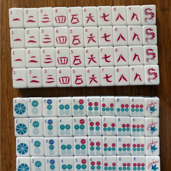 Light Blue Mahjong Tile Set - Picture 4 of 6